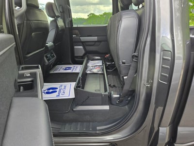 2025 Ford F-350SD F-350® Lariat®