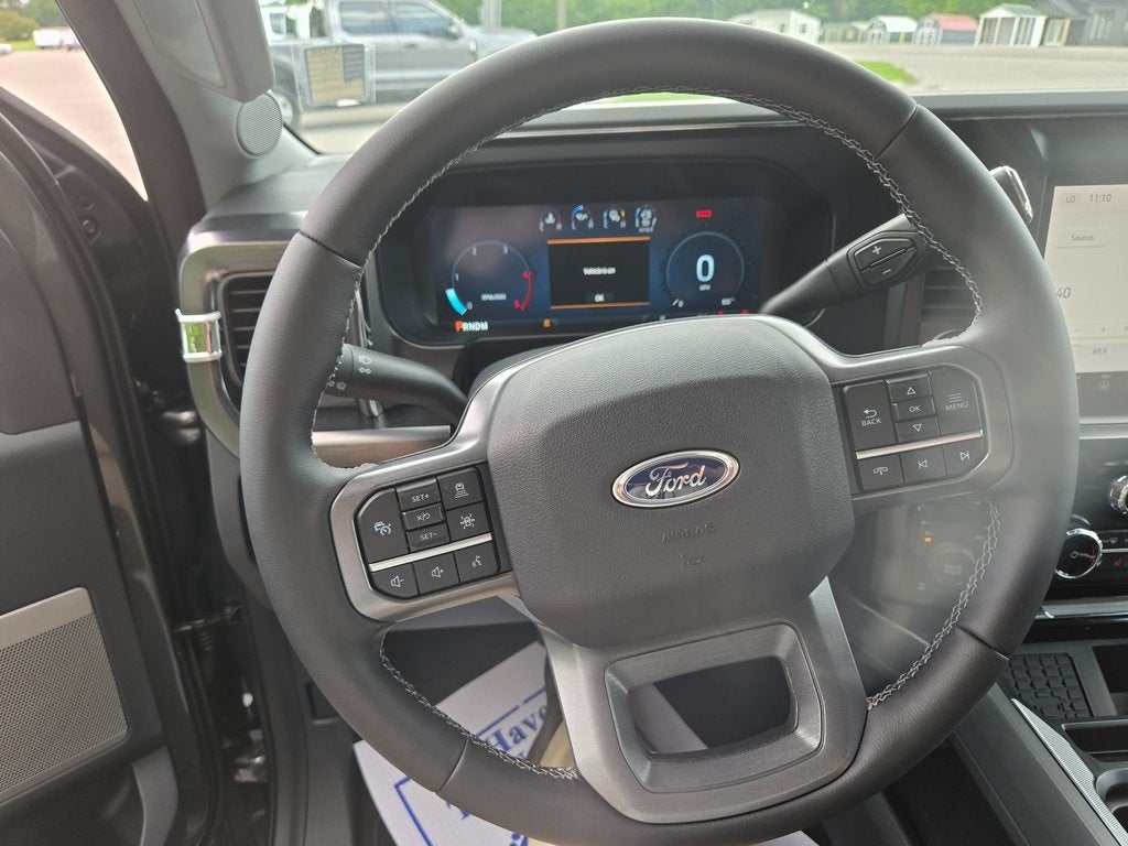 2025 Ford F-350SD F-350® Lariat®