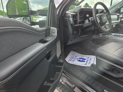 2025 Ford F-350SD F-350® Lariat®