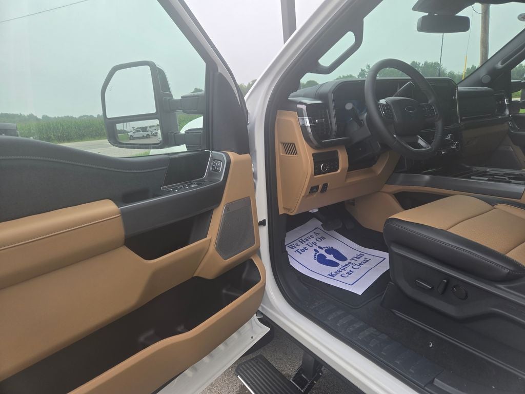 2026 Ford F-350SD F-350® Lariat®