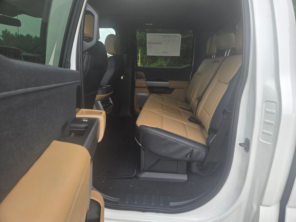 2026 Ford F-350SD F-350® Lariat®