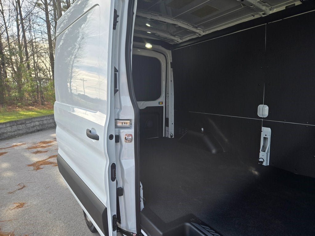 2026 Ford Transit-250 Cargo Van