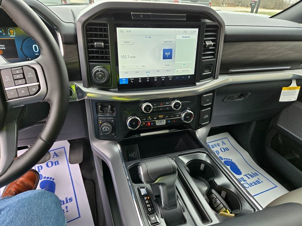 2025 Ford F-150 Lariat®