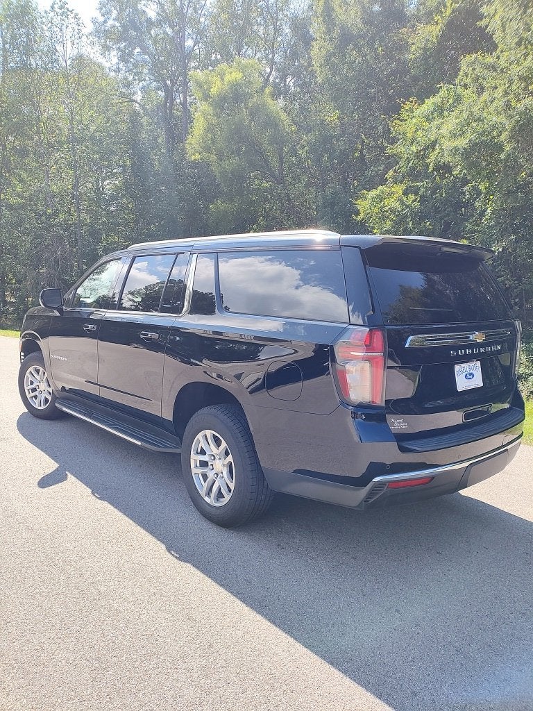 2021 Chevrolet Suburban LT