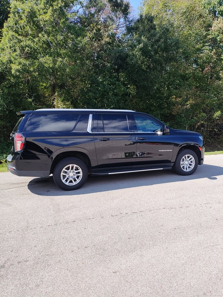 2021 Chevrolet Suburban LT