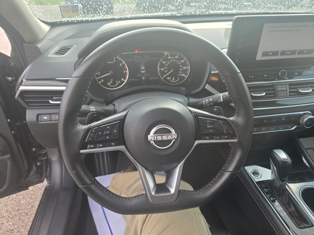 2023 Nissan Altima 2.5 SR