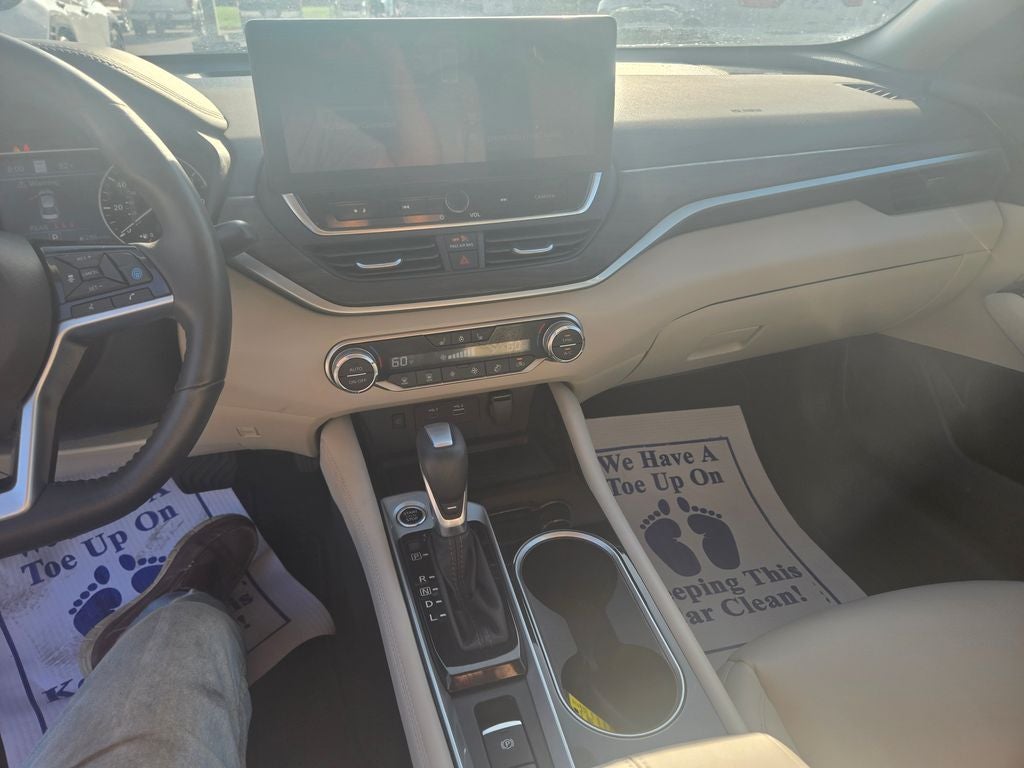 2023 Nissan Altima 2.5 SL