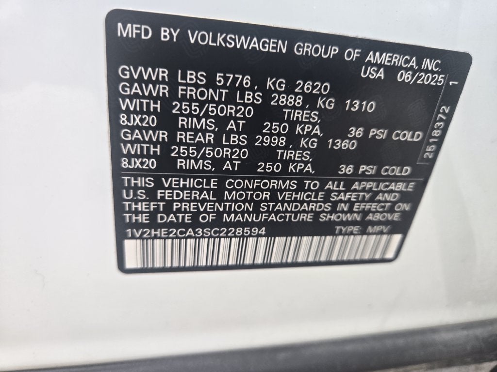 2025 Volkswagen Atlas Cross Sport 2.0T SE w/Technology