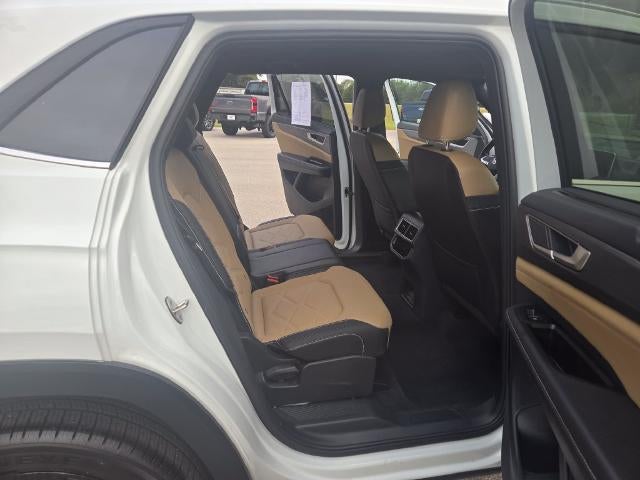 2025 Volkswagen Atlas Cross Sport 2.0T SE w/Technology