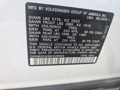 2025 Volkswagen Atlas Cross Sport 2.0T SE w/Technology
