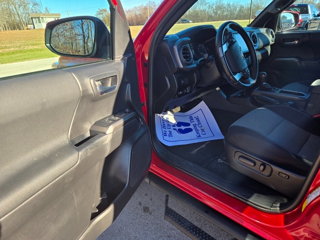 2022 Toyota Tacoma TRD Sport V6