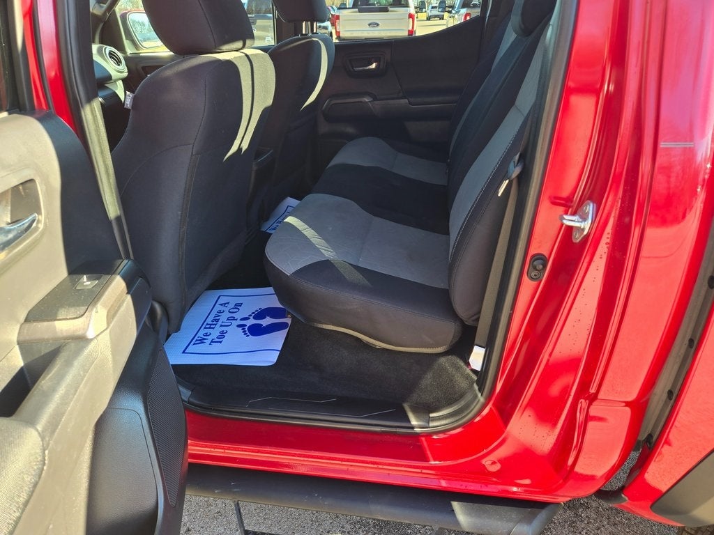 2022 Toyota Tacoma TRD Sport V6