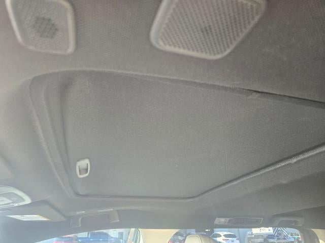 2025 Toyota Sienna Platinum 7 Passenger