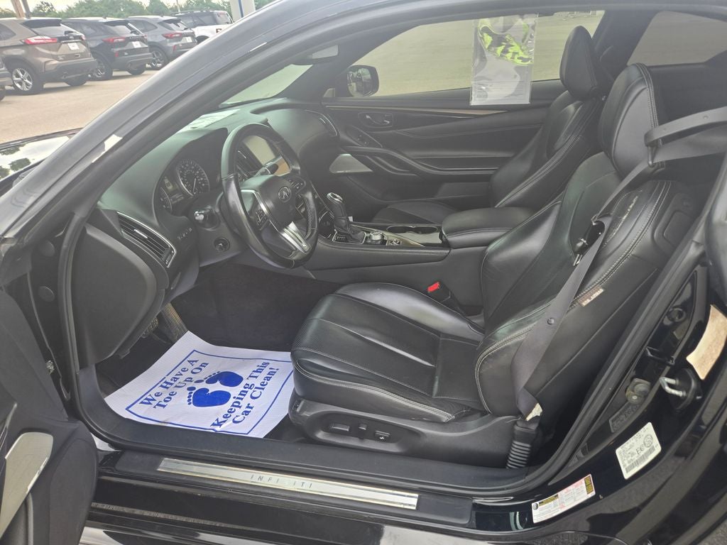 2017 INFINITI Q60 3.0t Premium