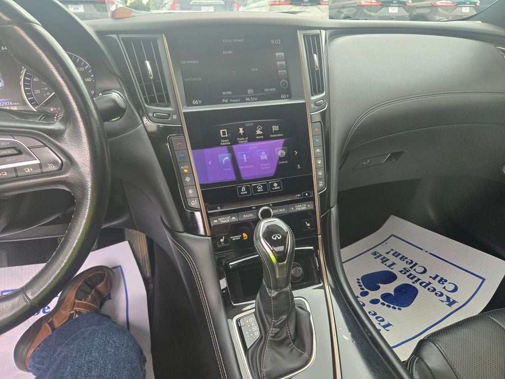 2017 INFINITI Q60 3.0t Premium