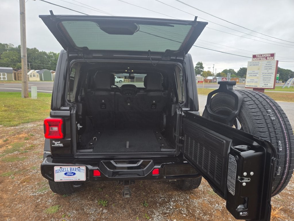 2022 Jeep Wrangler Unlimited Sahara High Altitude