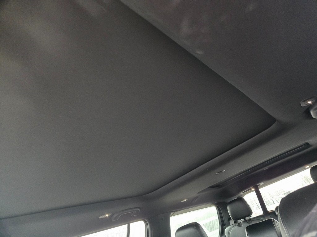 2023 Jeep Wagoneer Base