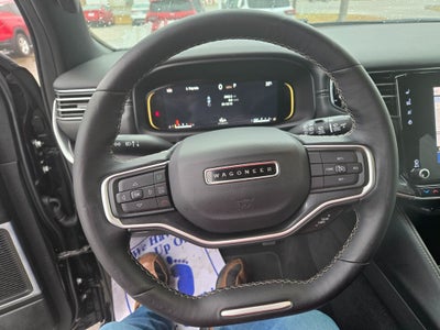 2023 Jeep Wagoneer Base