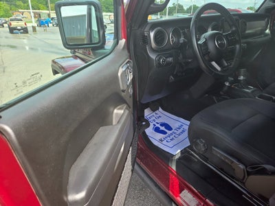 2022 Jeep Gladiator Willys