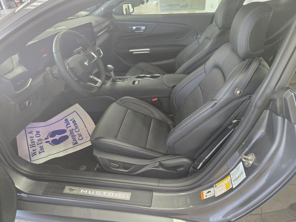 2025 Ford Mustang GT Premium