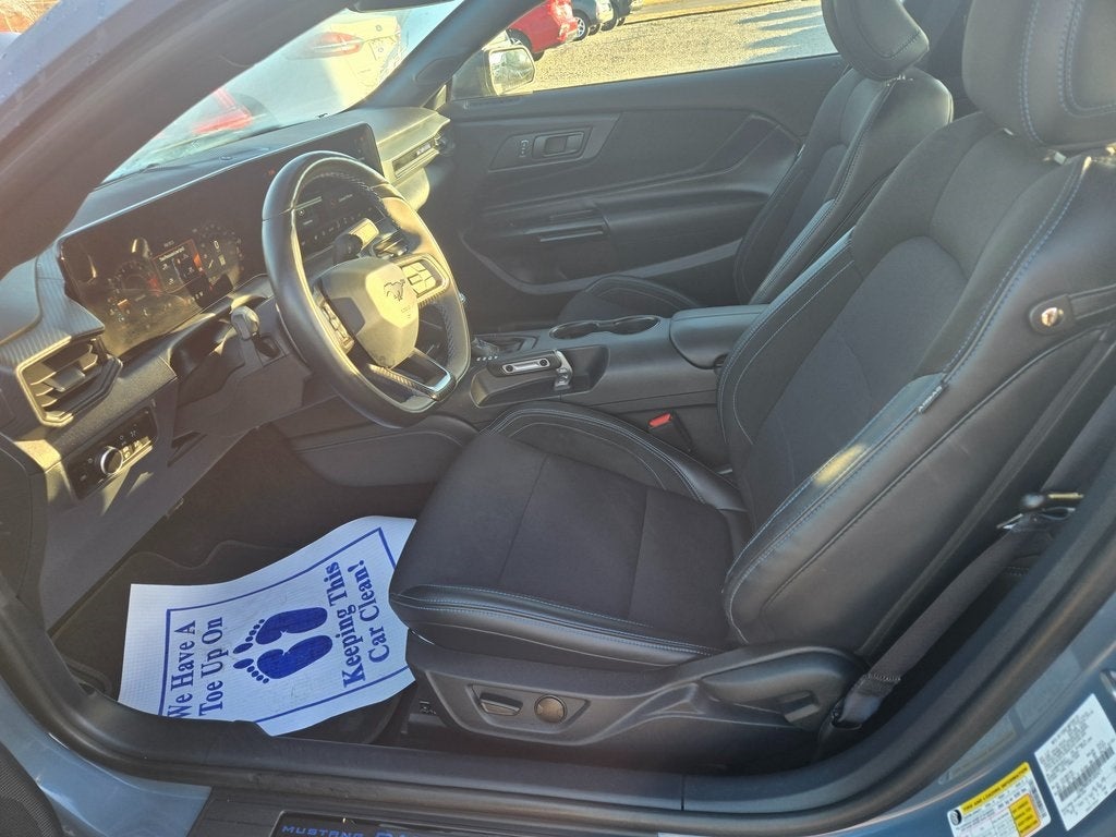 2024 Ford Mustang Dark Horse