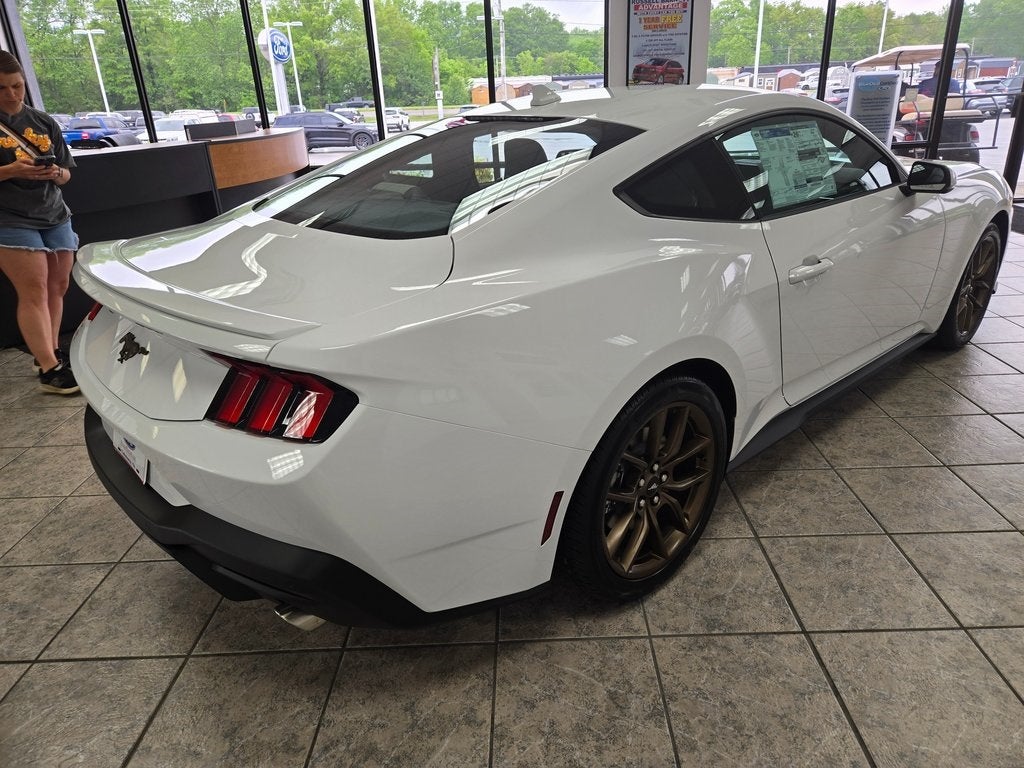 2025 Ford Mustang EcoBoost Premium