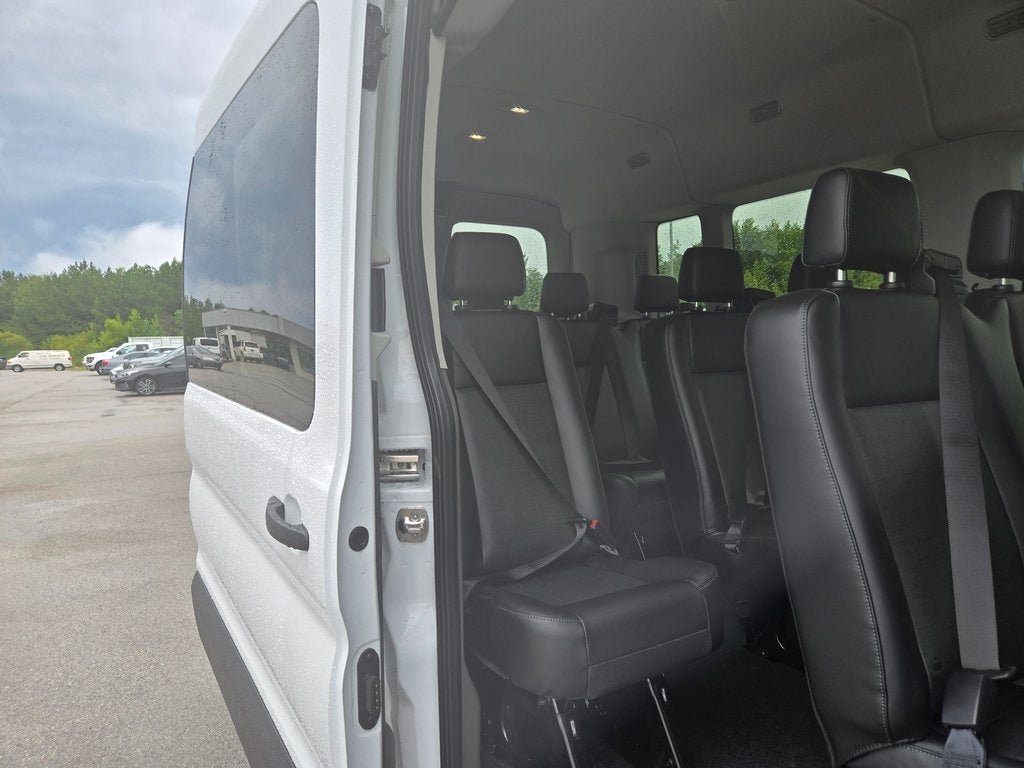 2025 Ford Transit-350 XL