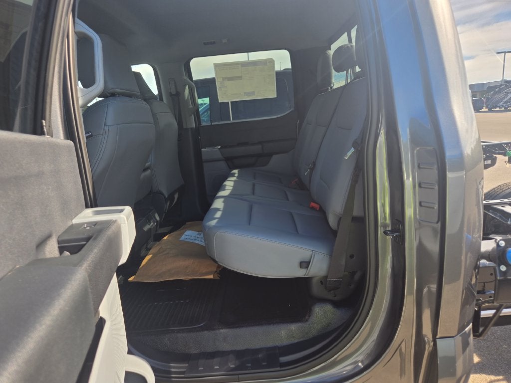 2027 Ford F-450SD XL DRW