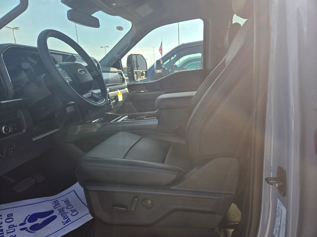 2026 Ford F-450SD DRW