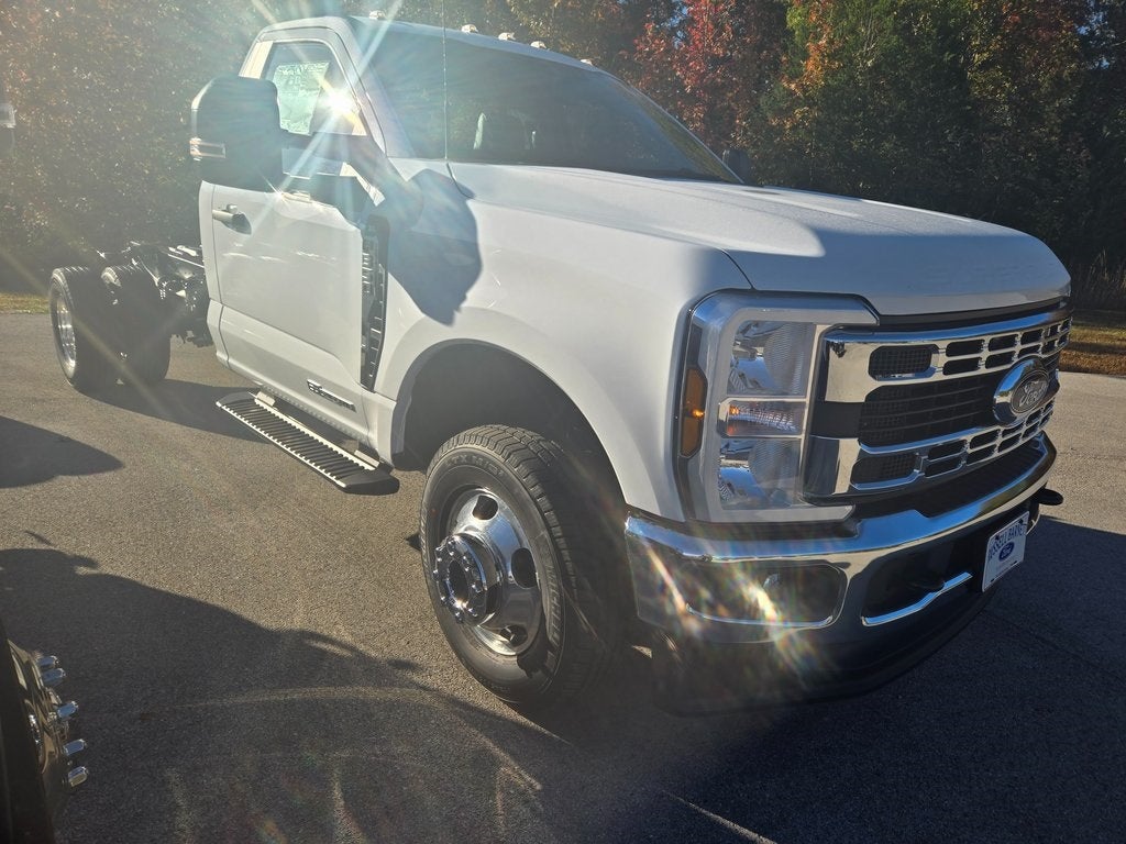 2026 Ford F-350SD XL DRW
