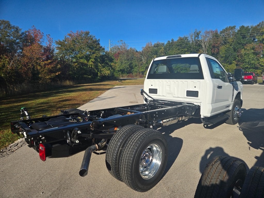 2026 Ford F-350SD XL DRW