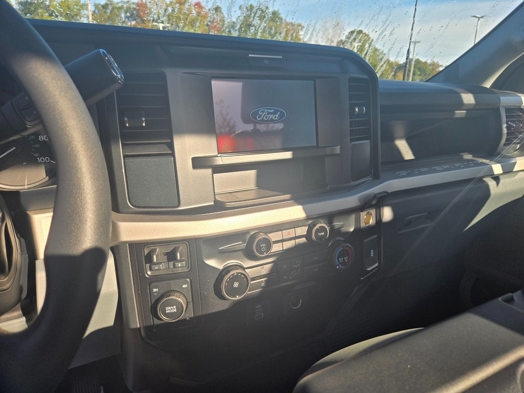 2026 Ford F-350SD XL DRW