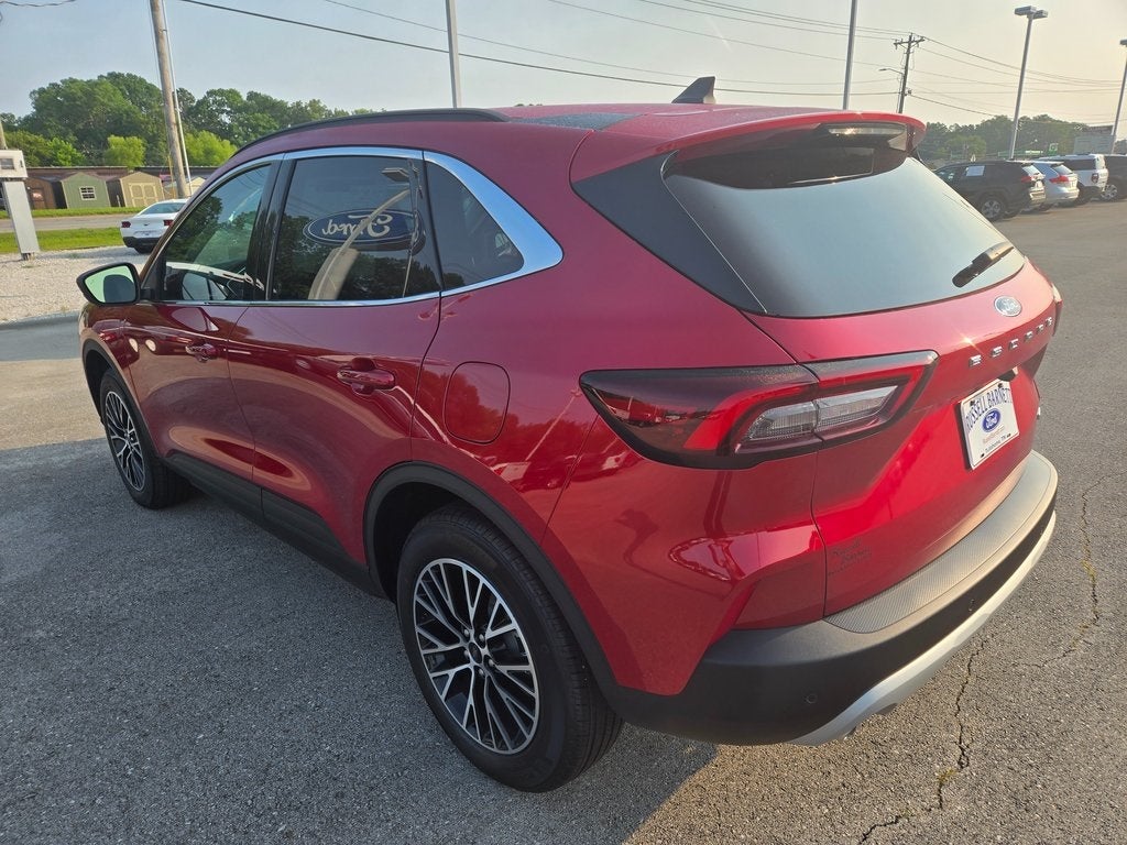 2025 Ford Escape Plug-In Hybrid Base