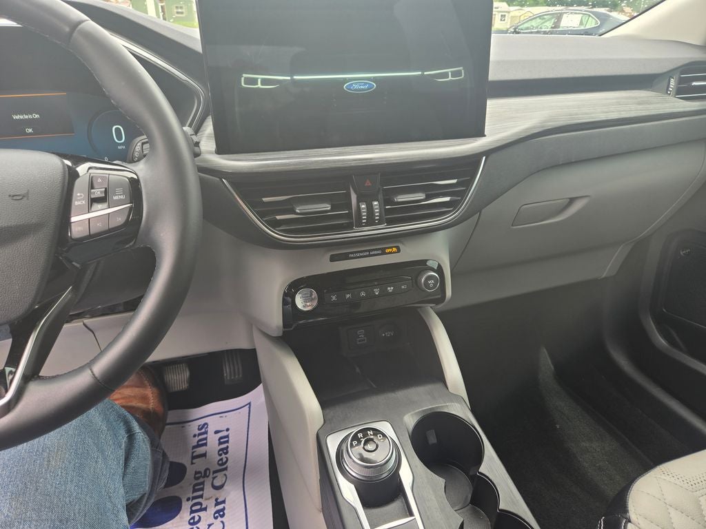 2023 Ford Escape Platinum
