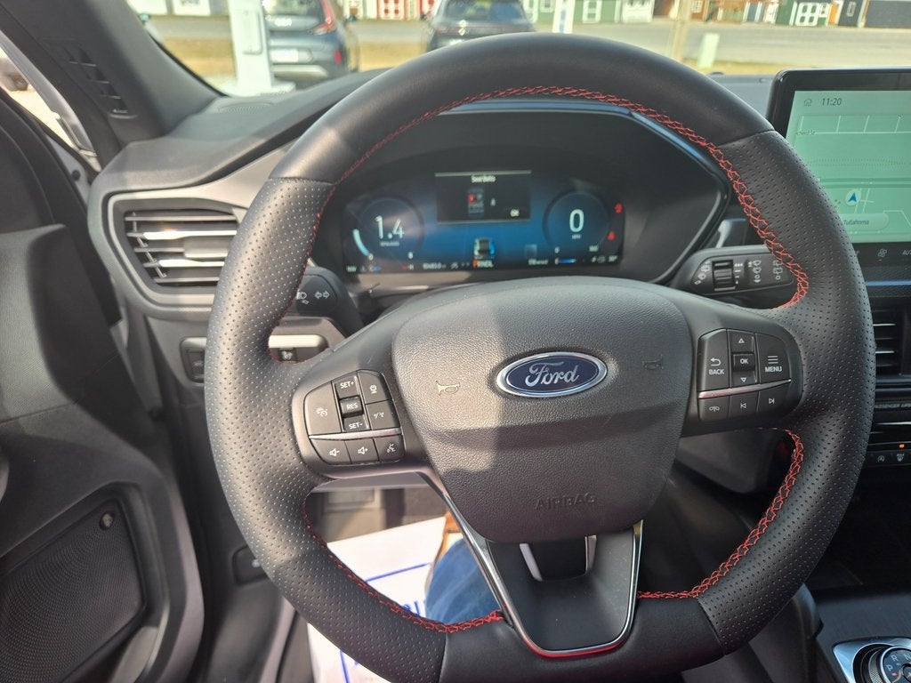 2025 Ford Escape ST-Line Select