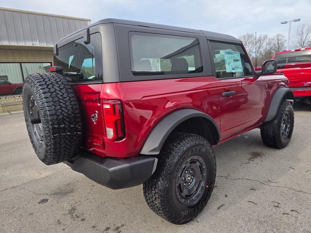 2025 Ford Bronco Base