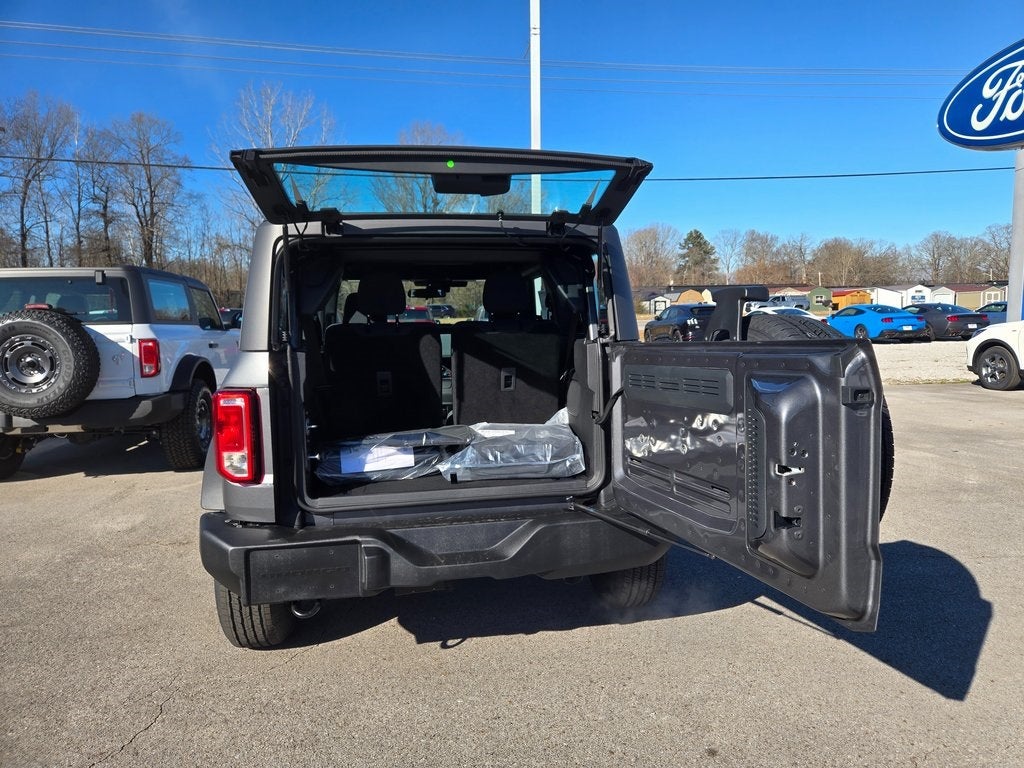 2025 Ford Bronco Base