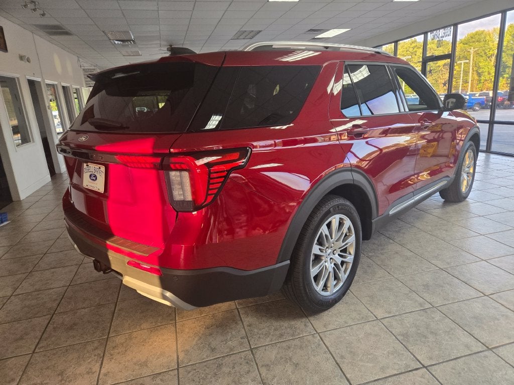 2027 Ford Explorer Platinum