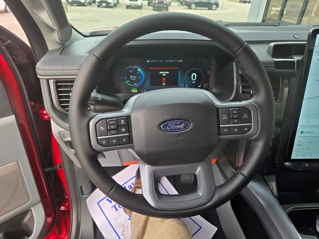 2025 Ford F-150 Lightning Flash