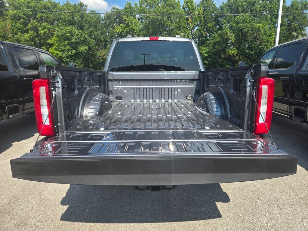 2027 Ford F-250SD XLT