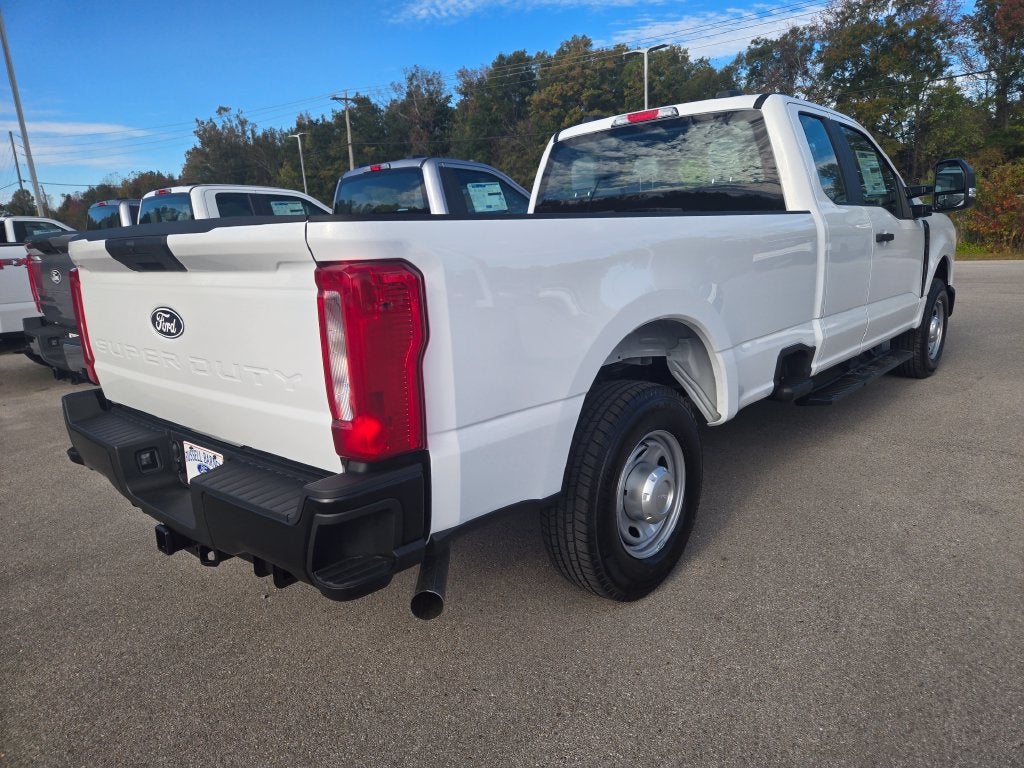 2027 Ford F-250SD XL