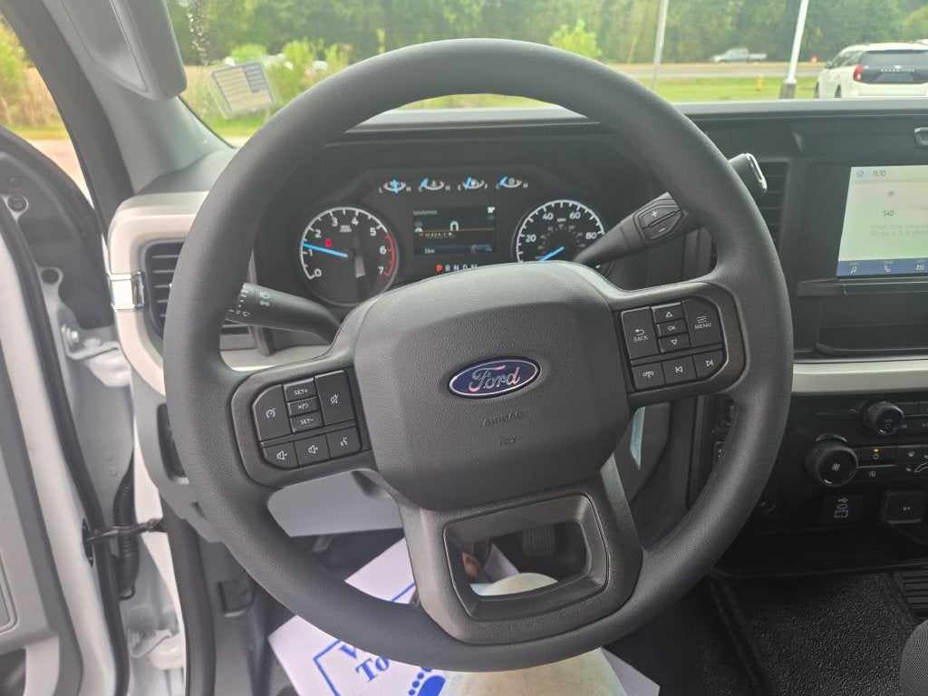 2027 Ford F-250SD XL