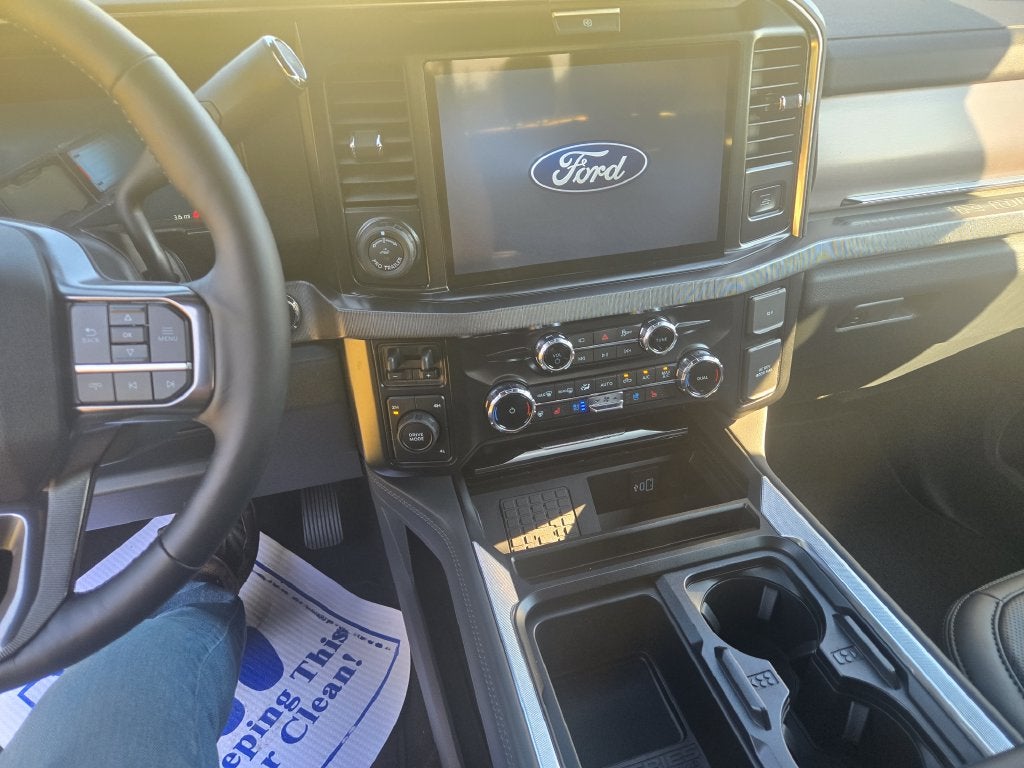 2027 Ford F-250SD Platinum