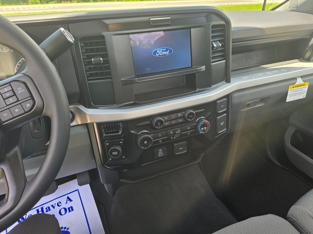 2025 Ford F-250SD XL