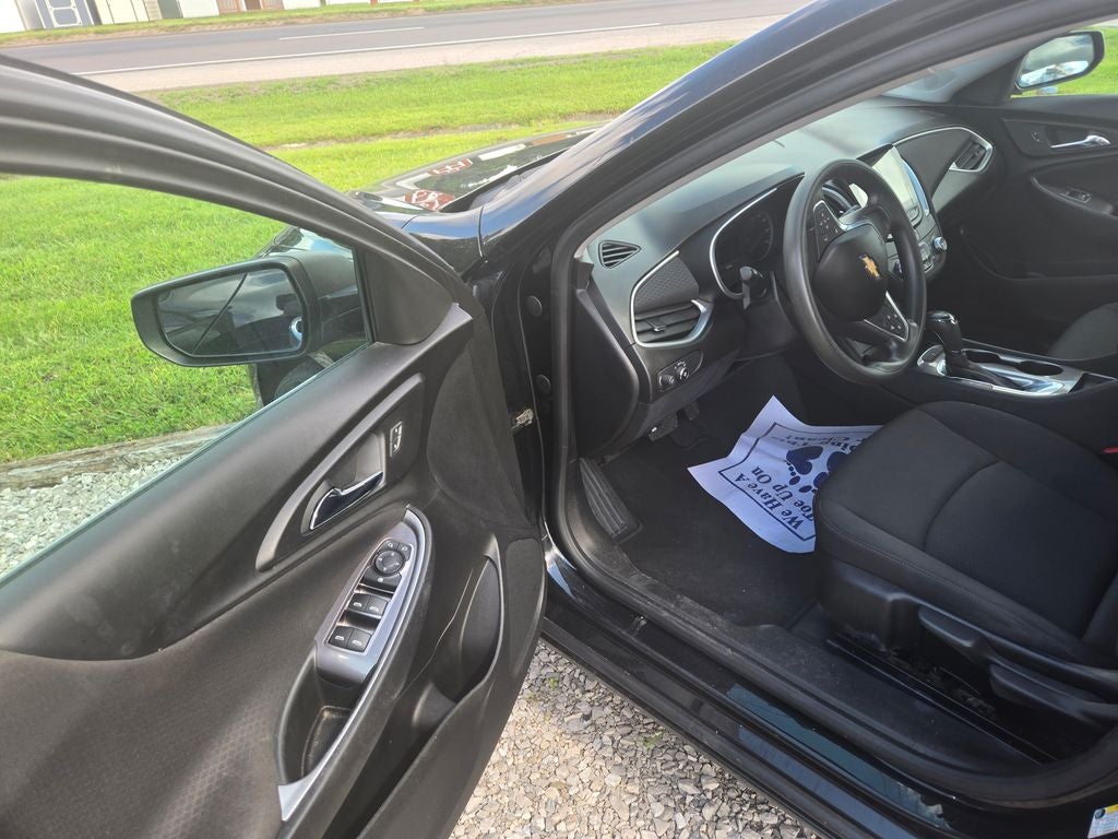 2019 Chevrolet Malibu LS 1LS