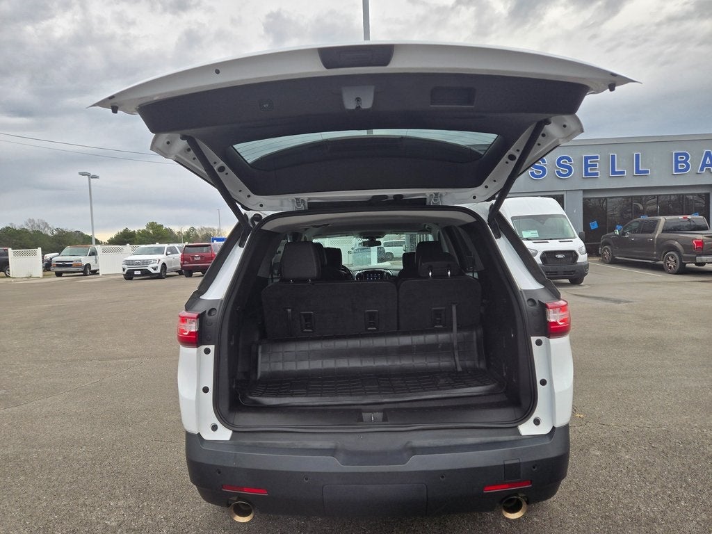 2021 Chevrolet Traverse LT Leather