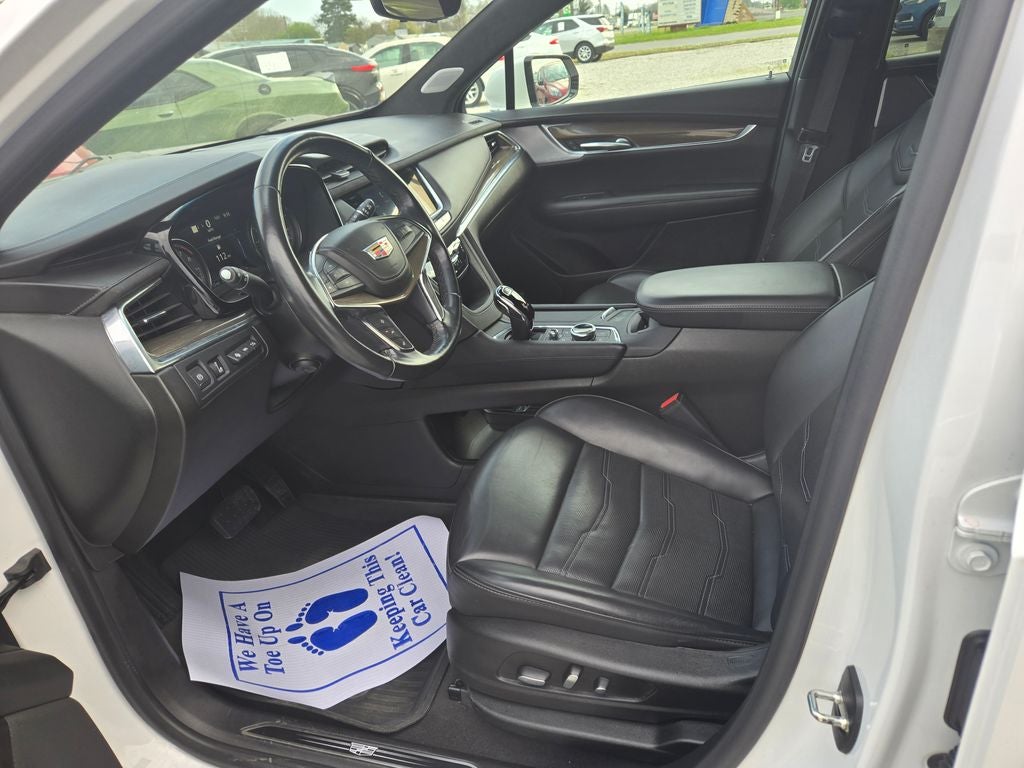 2023 Cadillac XT5 Premium Luxury