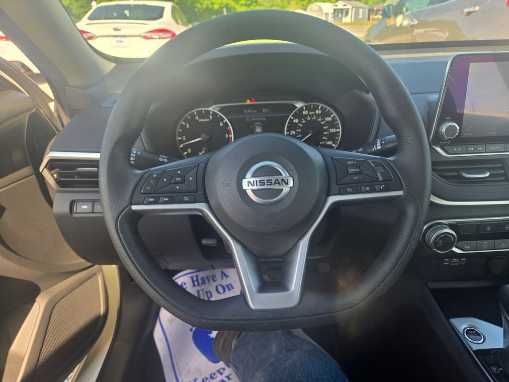 2021 Nissan Altima 2.5 SV