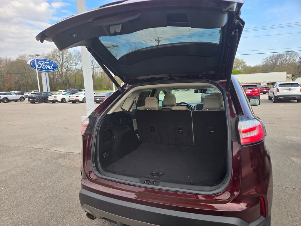2021 Ford Edge Titanium