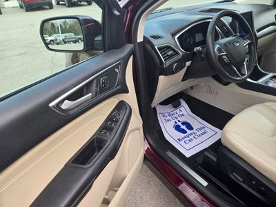 2021 Ford Edge Titanium
